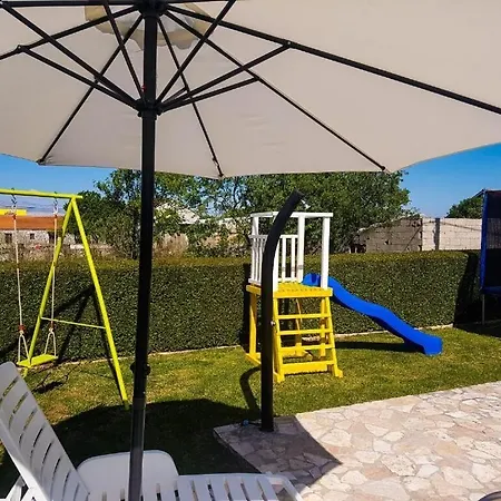 House Bonaca