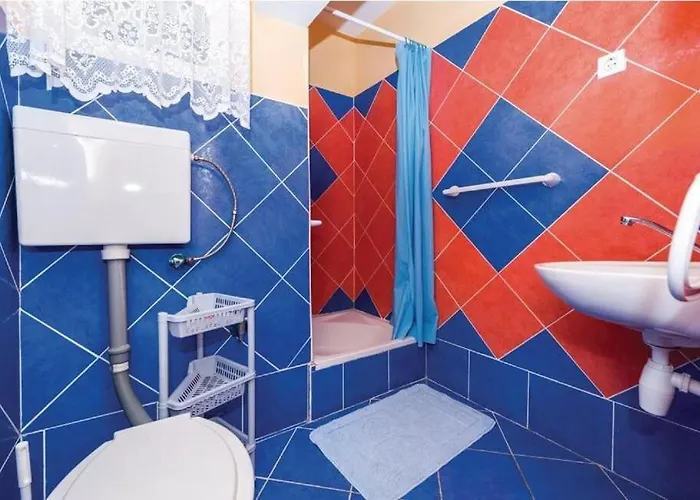 House Bonaca Smrdelje